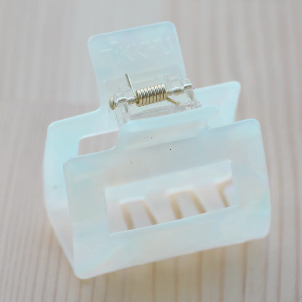 Cube Clip Aura