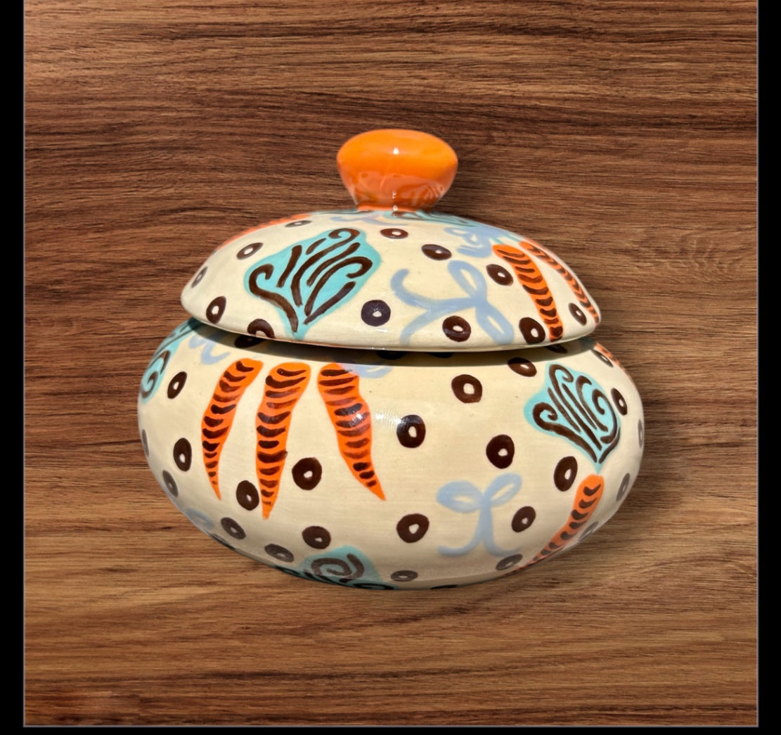 Carrot Jar