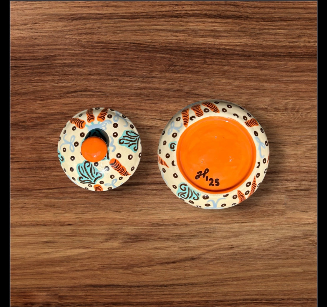 Carrot Jar