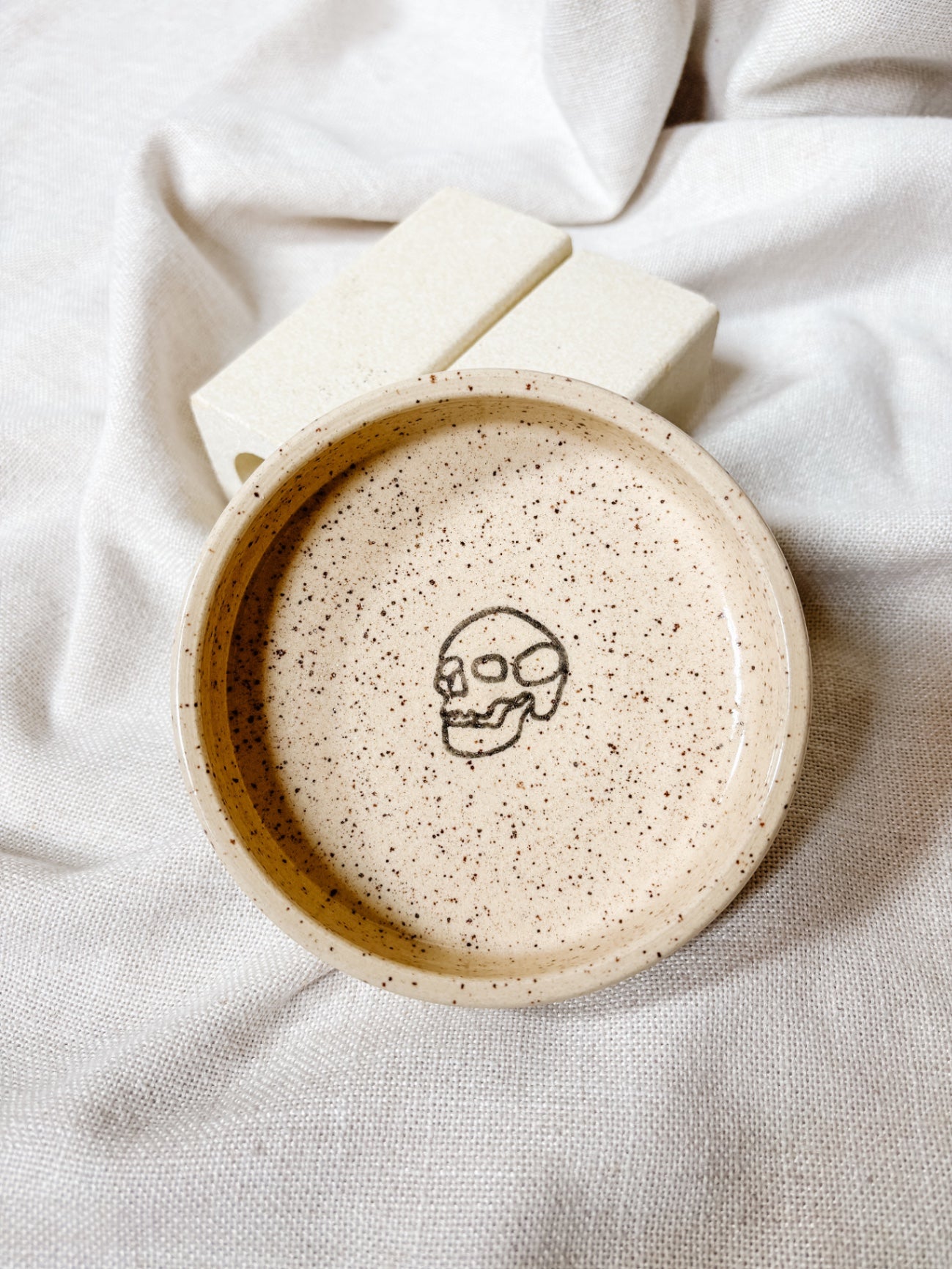 Skull Dish